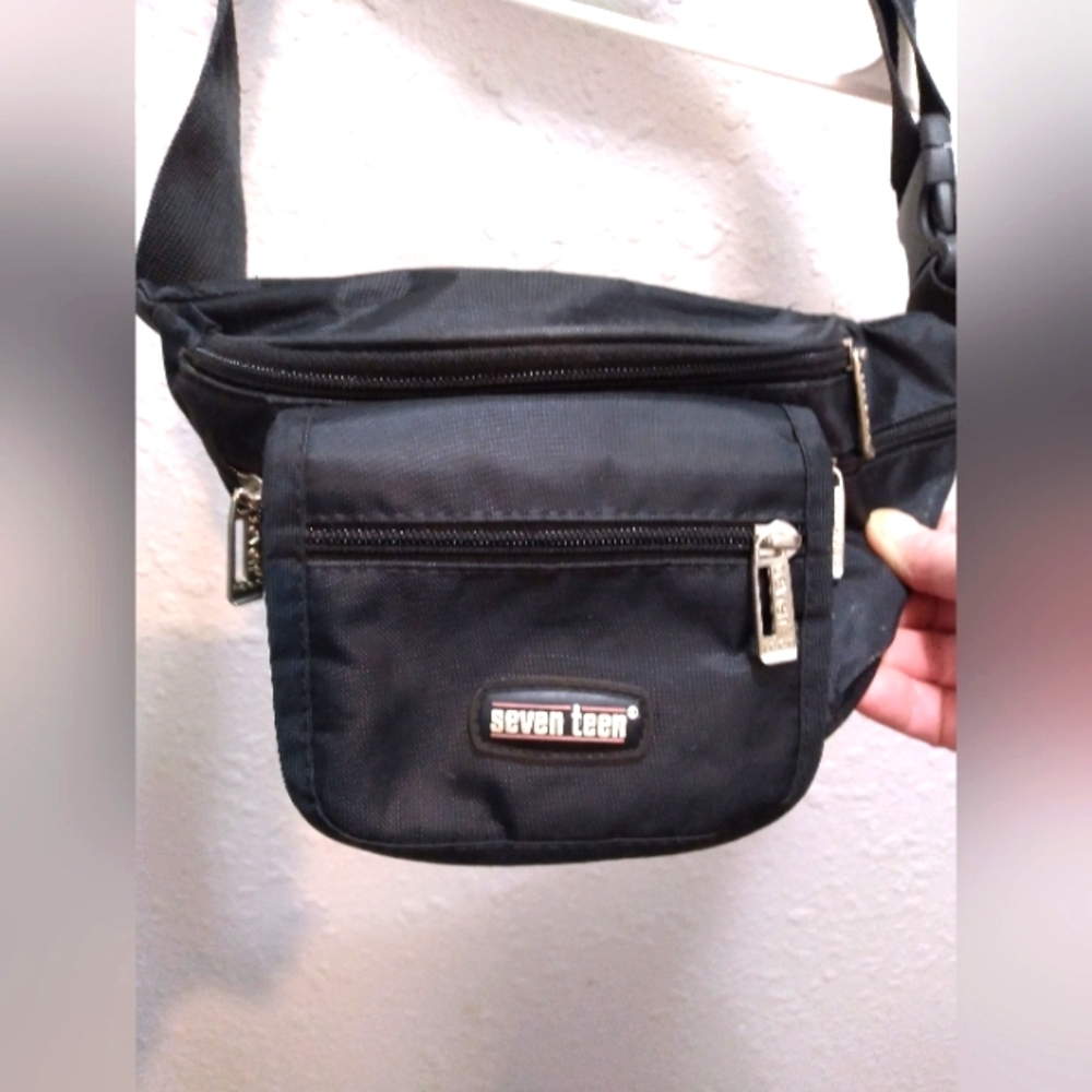Seven Teen fanny pack